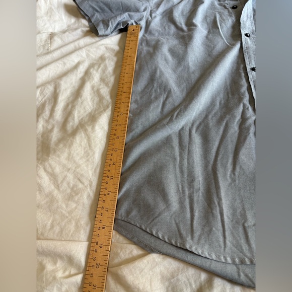 RVCA NWOT mens that’ll do short sleeve button down large pavement grey shirt - Picture 7 of 10